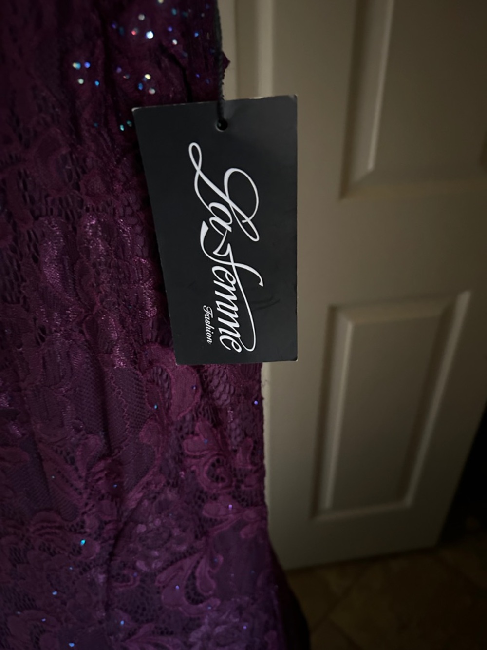La Femme Deep Plum Lace Mermaid Gown size 00 - Picture 4 of 5